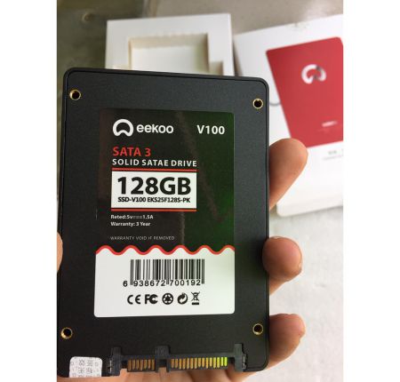 SSD 128G EEKOO V100 SATA 3 CHÍNH HÃNG